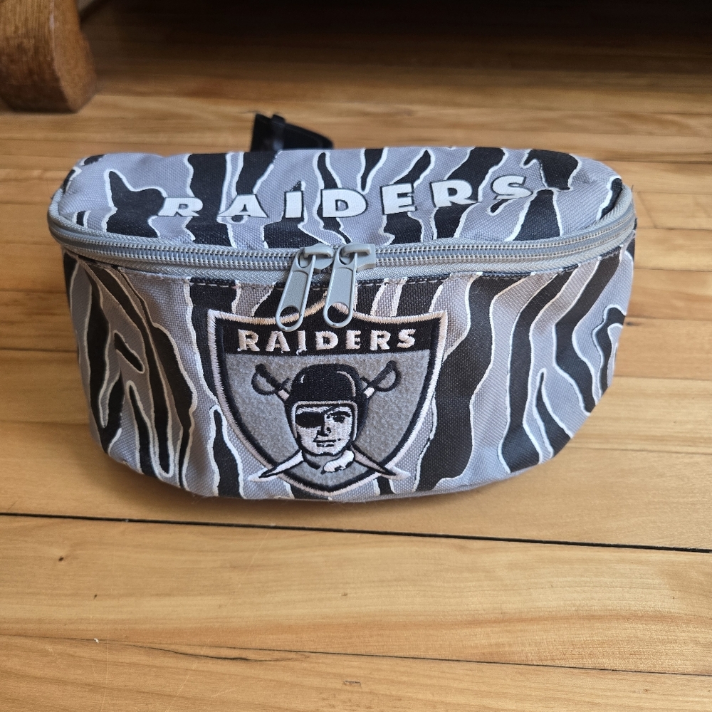 Vintage Raiders Tiger Print Belt Bag